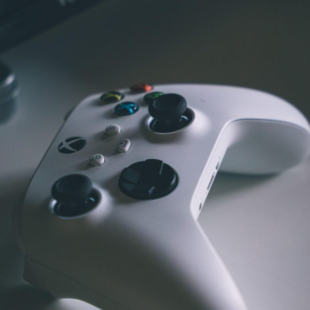 Microsoft eleva precios globales de Xbox por impacto de costos de IA