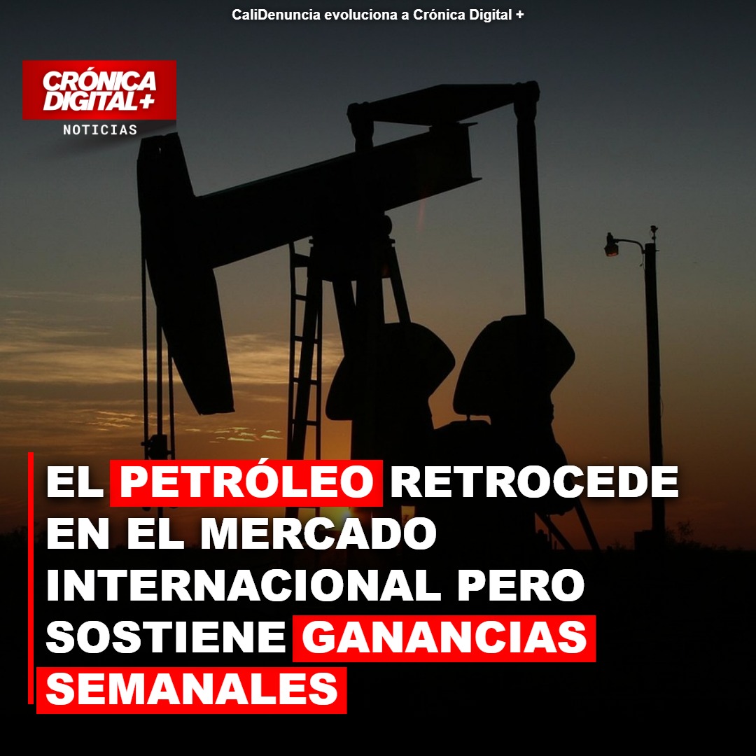 El petróleo retrocede en el mercado internacional pero sostiene ganancias semanales